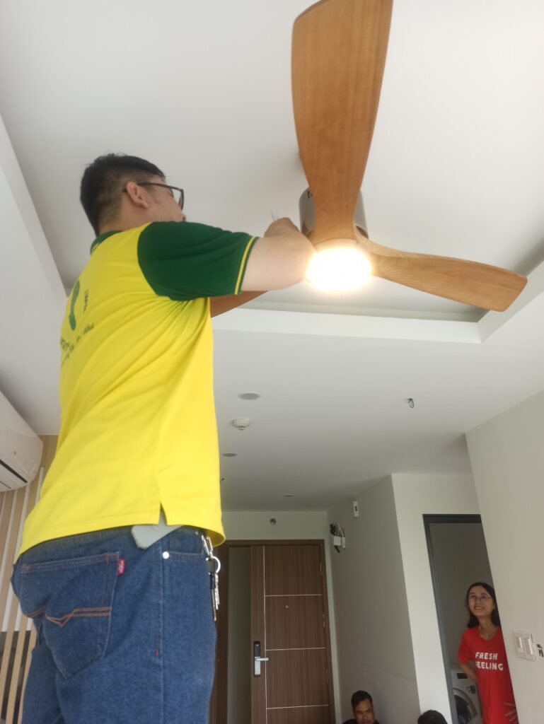 Quạt Trần QViFa