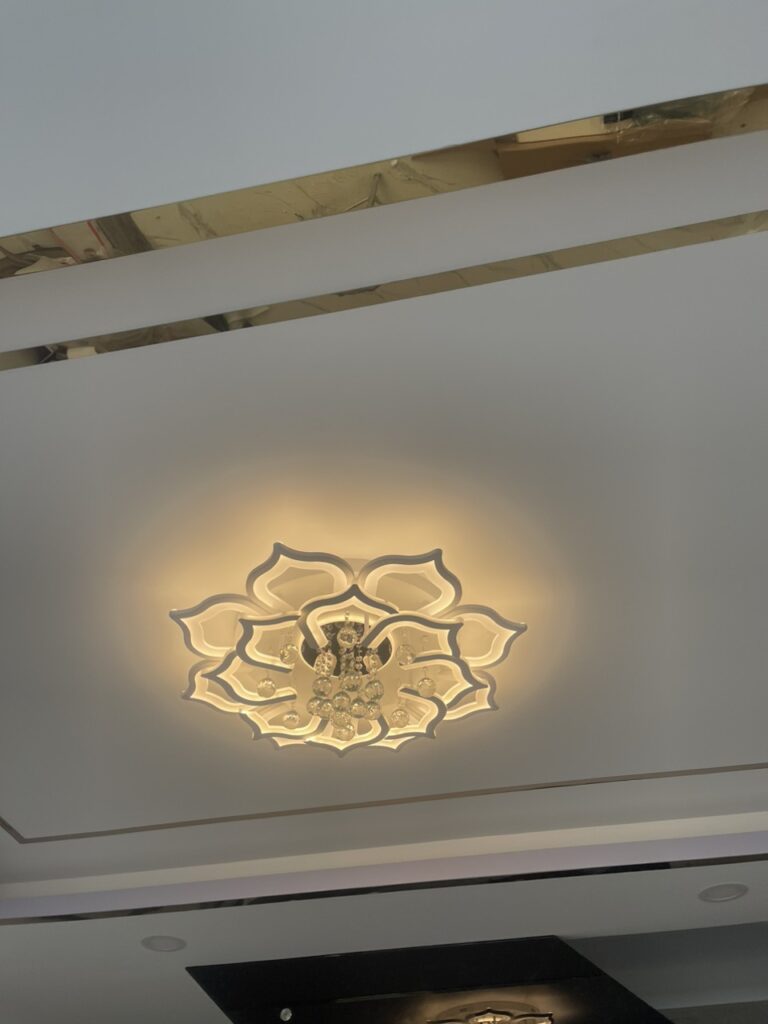 Quạt Trần QViFa