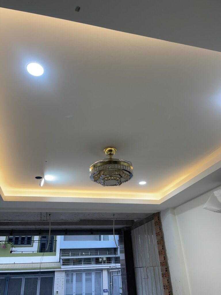 Quạt Trần QViFa