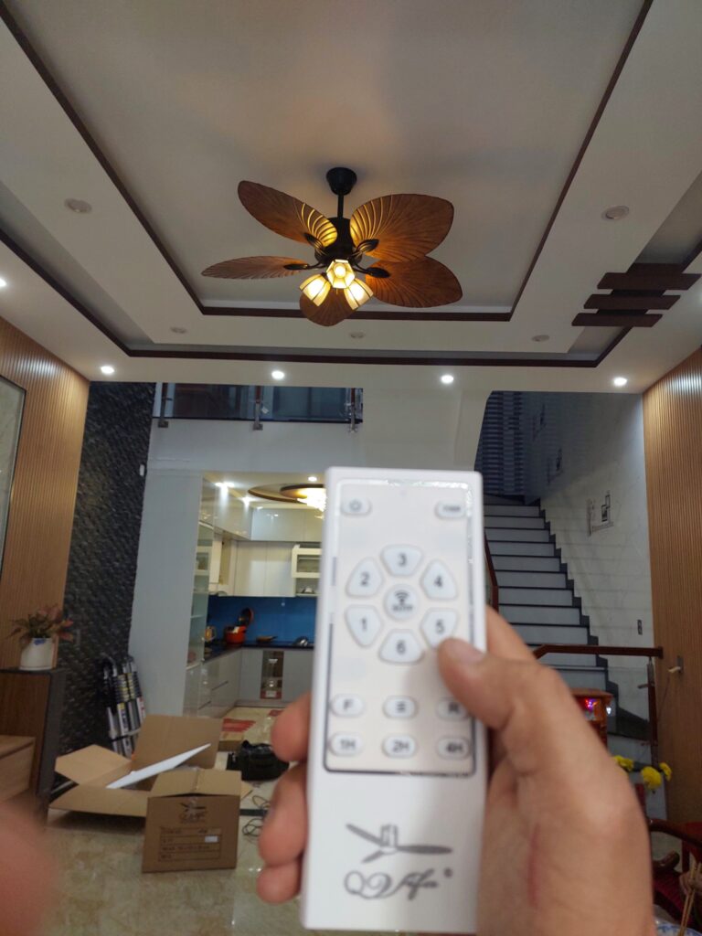 Quạt Trần QViFa