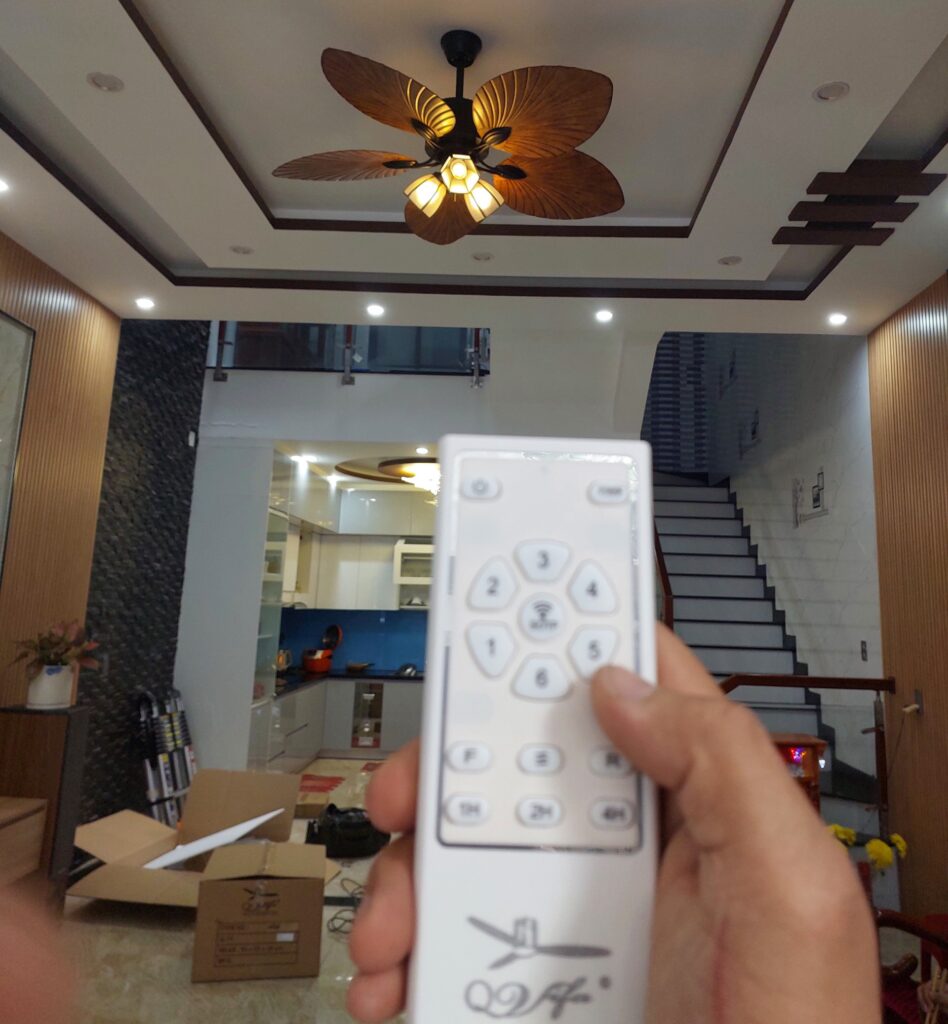 Quạt Trần QViFa