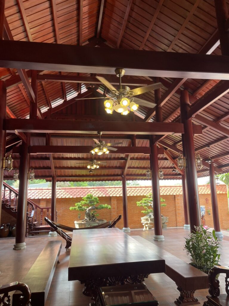 Quạt Trần QViFa