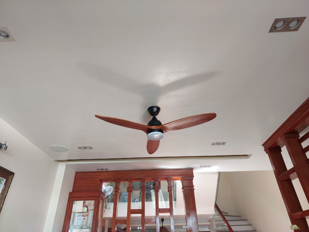 Quạt Trần QViFa