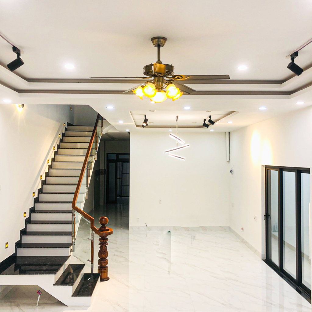 Quạt Trần QViFa