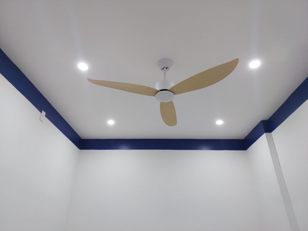 Quạt Trần QViFa