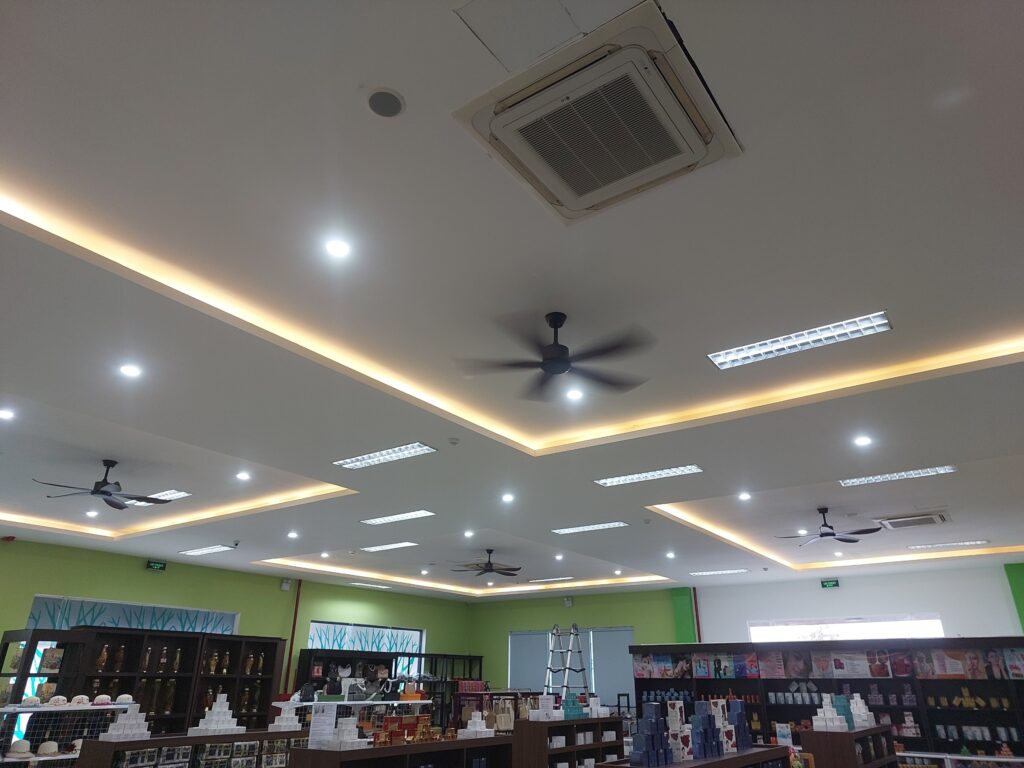 Quạt Trần QViFa