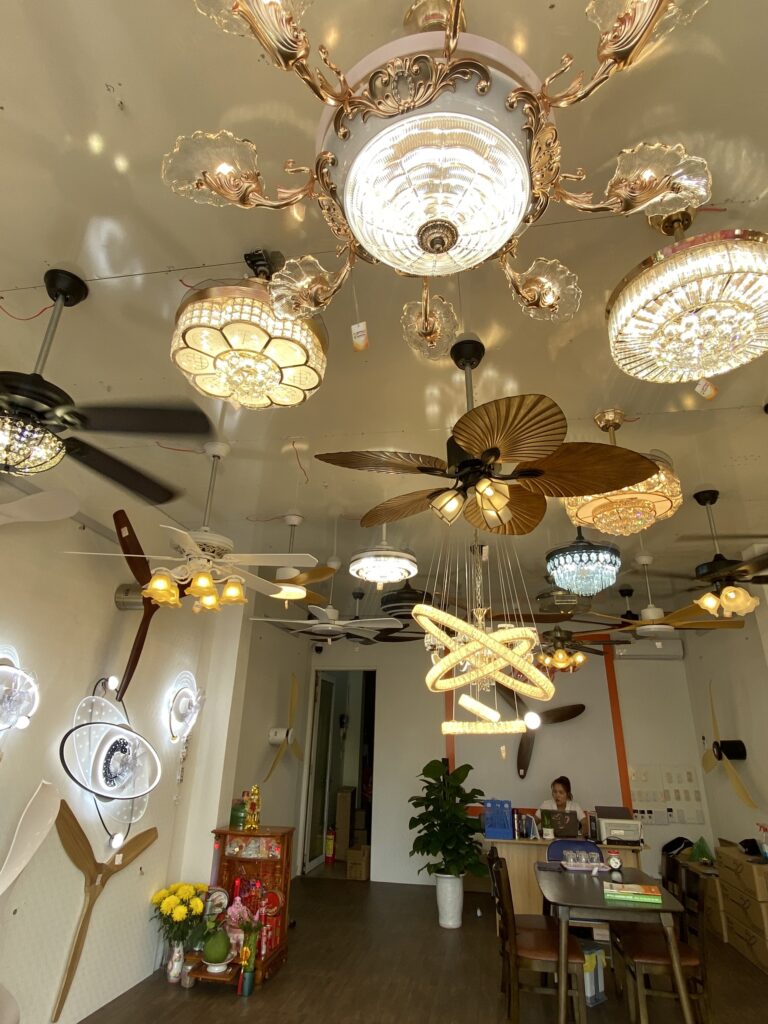 Quạt Trần QViFa