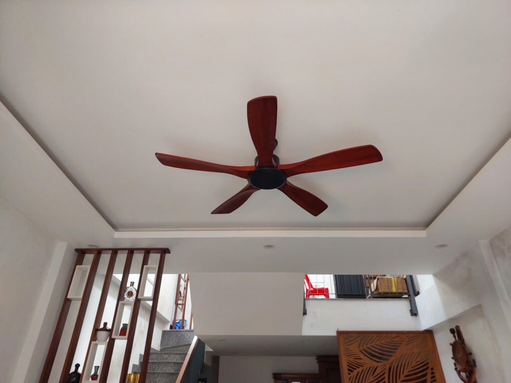 Quạt Trần QViFa